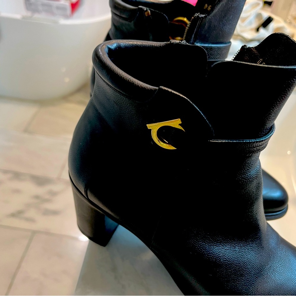 Salvador Ferragamo ankle boots